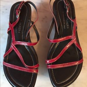Donald Pliner ITALY Red Platform Sandal